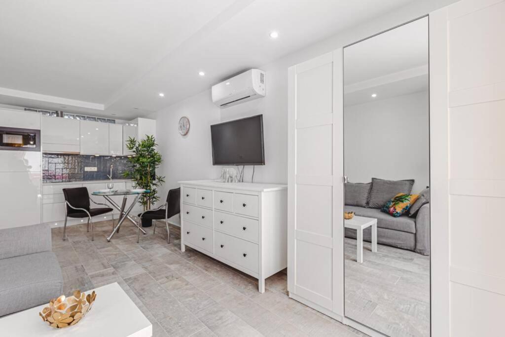 Tenerife Royal Gardens One Bedroom Apartment Playa de las Americas  Exteriör bild