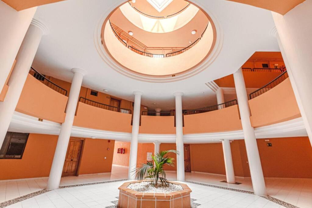 Tenerife Royal Gardens One Bedroom Apartment Playa de las Americas  Exteriör bild